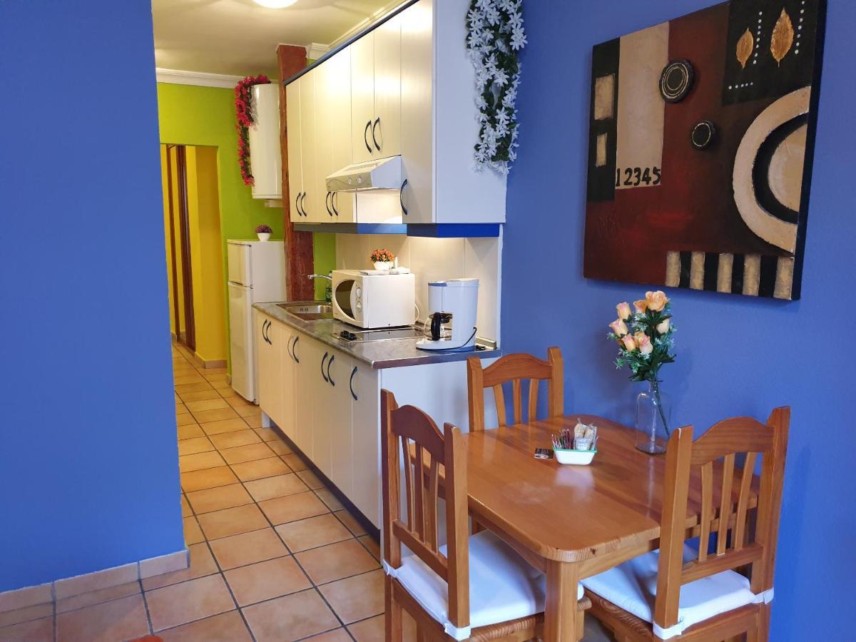 Apartamentos Dana Sol Мадрид Экстерьер фото
